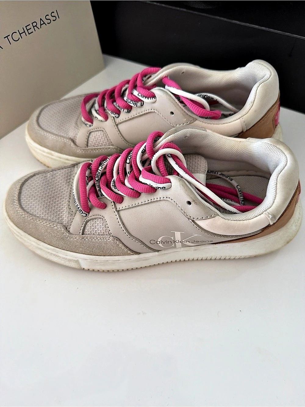 Calvin Klein Women's Sneakers White & Pink